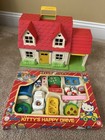 Hello kitty vintage Dollhouse, 1984 With Furniture And Extra Set Toy — photo 1
