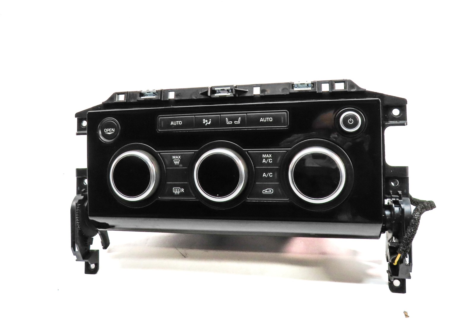 2017 Land Rover Discovery L462 Front HVAC Climate Control Panel Used