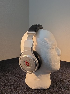 TESTED ROUGH SHAPE Beats by Dr. Dre PRO Over Ear Wired Silver