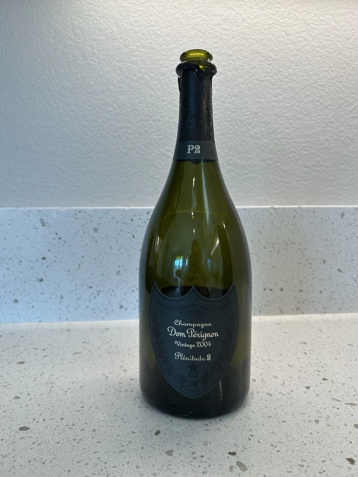 Botella de champán vacía Dom Perignon Brut Vintage 2004, caja e inserto; 750 ml Foto 3 de 4
