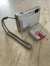 SONY Cyber-Shot Super SteadyShot DSC-T100 8.1MP Digital Camera Untested