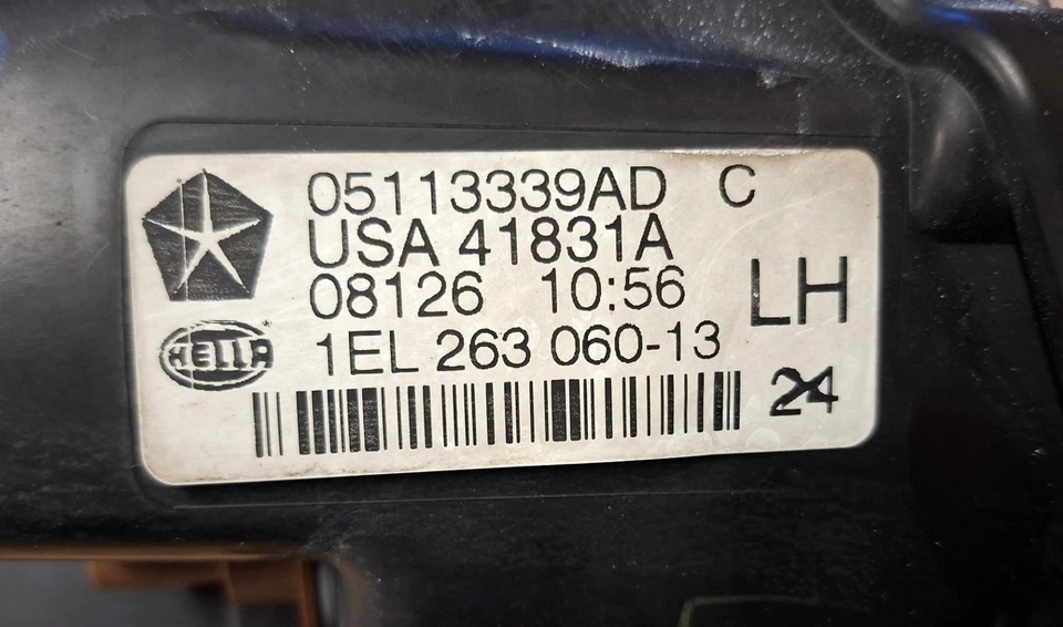 Xenon Scheinwerfer links Chrysler Voyager RT 2008-2010 05113339AD - Bild 4 von 4