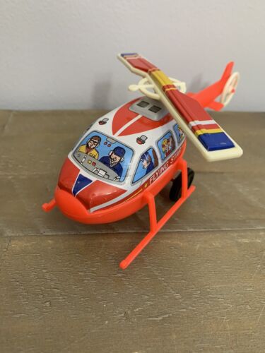 Jimmy Toys Helicopter Tin & Plastic Spinning Blades Red - Picture 2 of 6