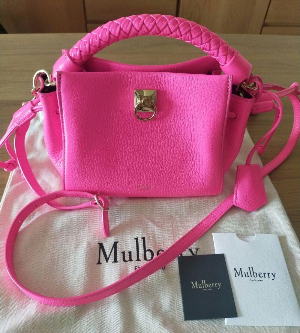 Used Women's Rare Mini Mulberry Iris Pink Neon Cowhide Used Women's Rare Mini Mulberry Iris Pink Neon Cowhide