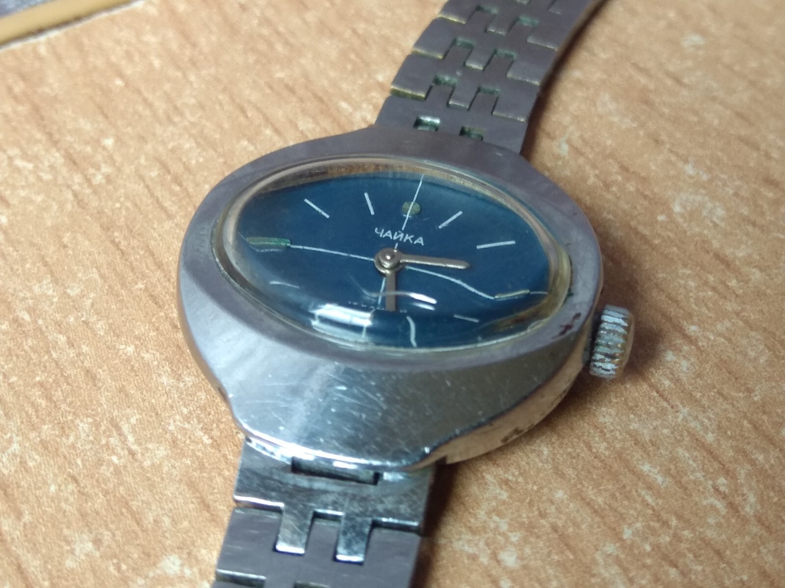 RARE Vintage LADIES WATCH jew 17  chaika chajka gull retro woman 