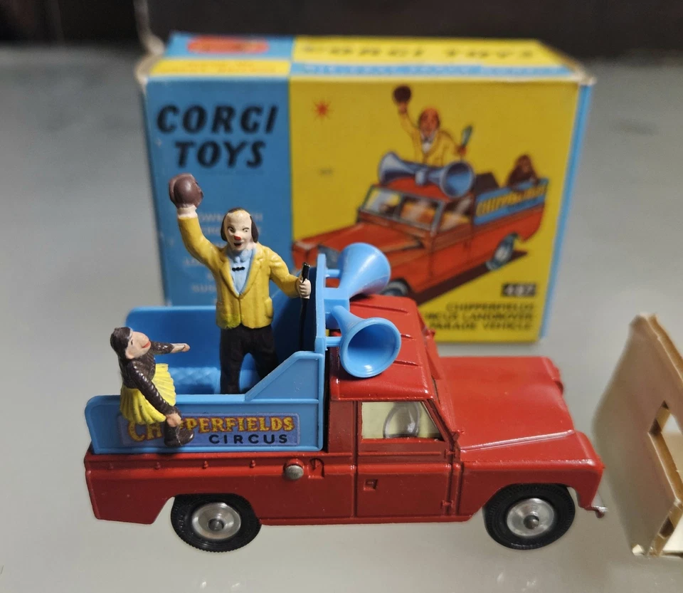 Corgi N° 487 Chipperfield's Circus Land Rover Parade Vehicle orig Box 1/43 1965 - Image 2 of 4