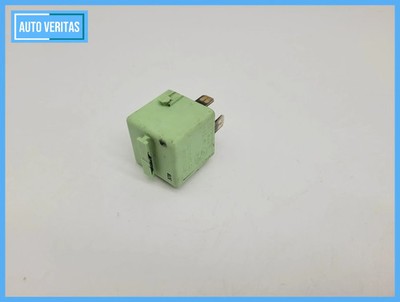 Original BMW 3er/5er E36/E39/E46 etc Relay Green 61.36-8373700