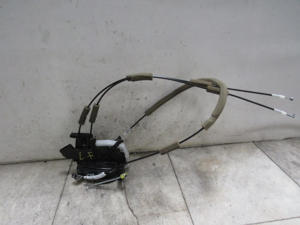 Левая защелка передней двери 15 16 17 18 19 20 21 22 23 24 NISSAN MURANO - Изображение 2 из 2