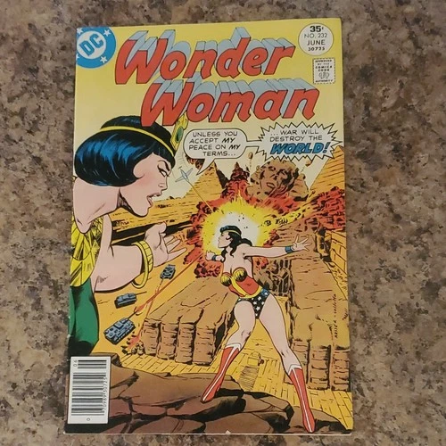 Wonder Woman #232 DC Comics 1977 Bronze Age Vintage Superheroes Pasko Colletta
