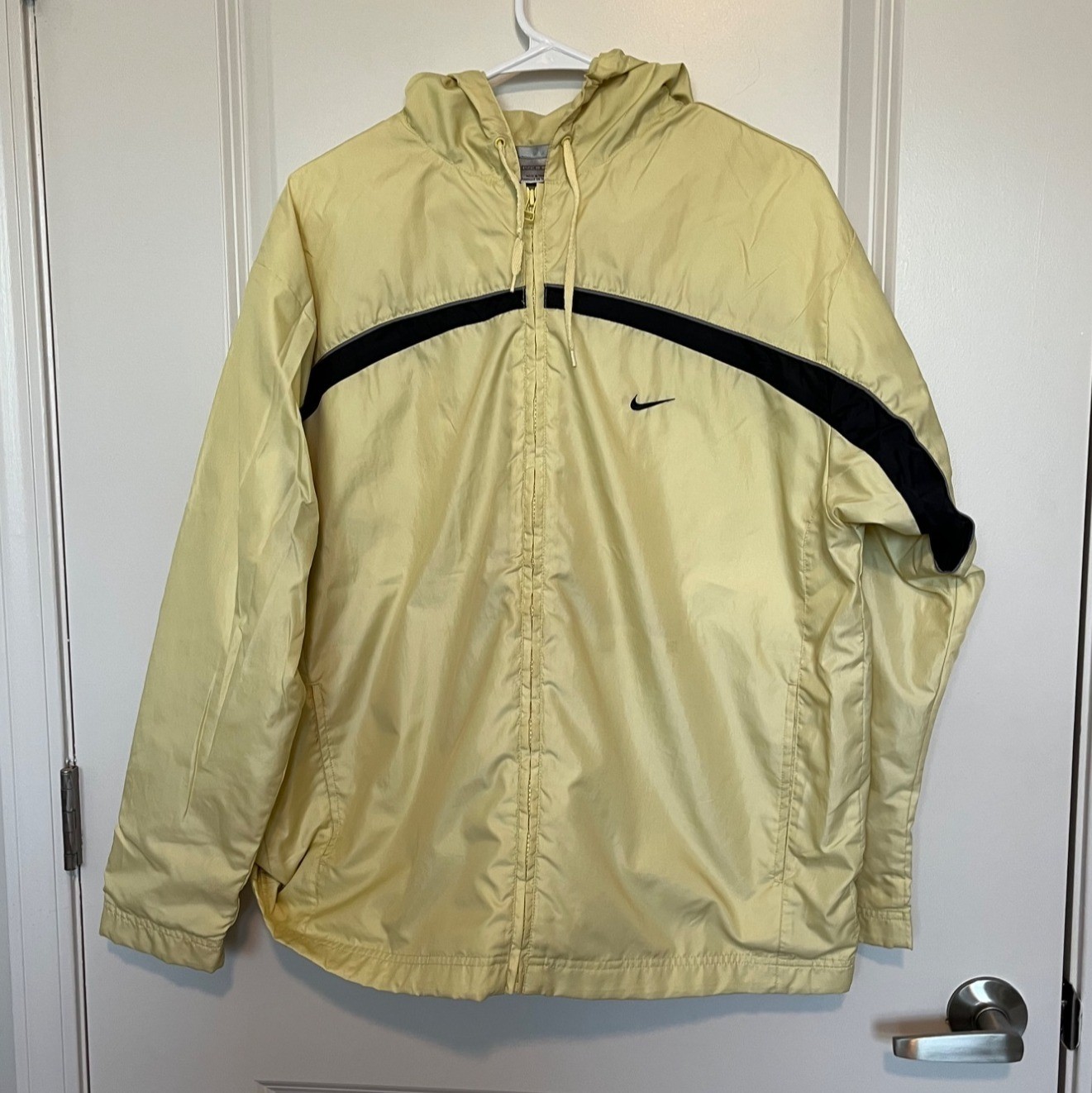 SACAI X NIKE Giacca a vento vintage Nike donna con cappuccio nera a righe taglia L nylon poliestere