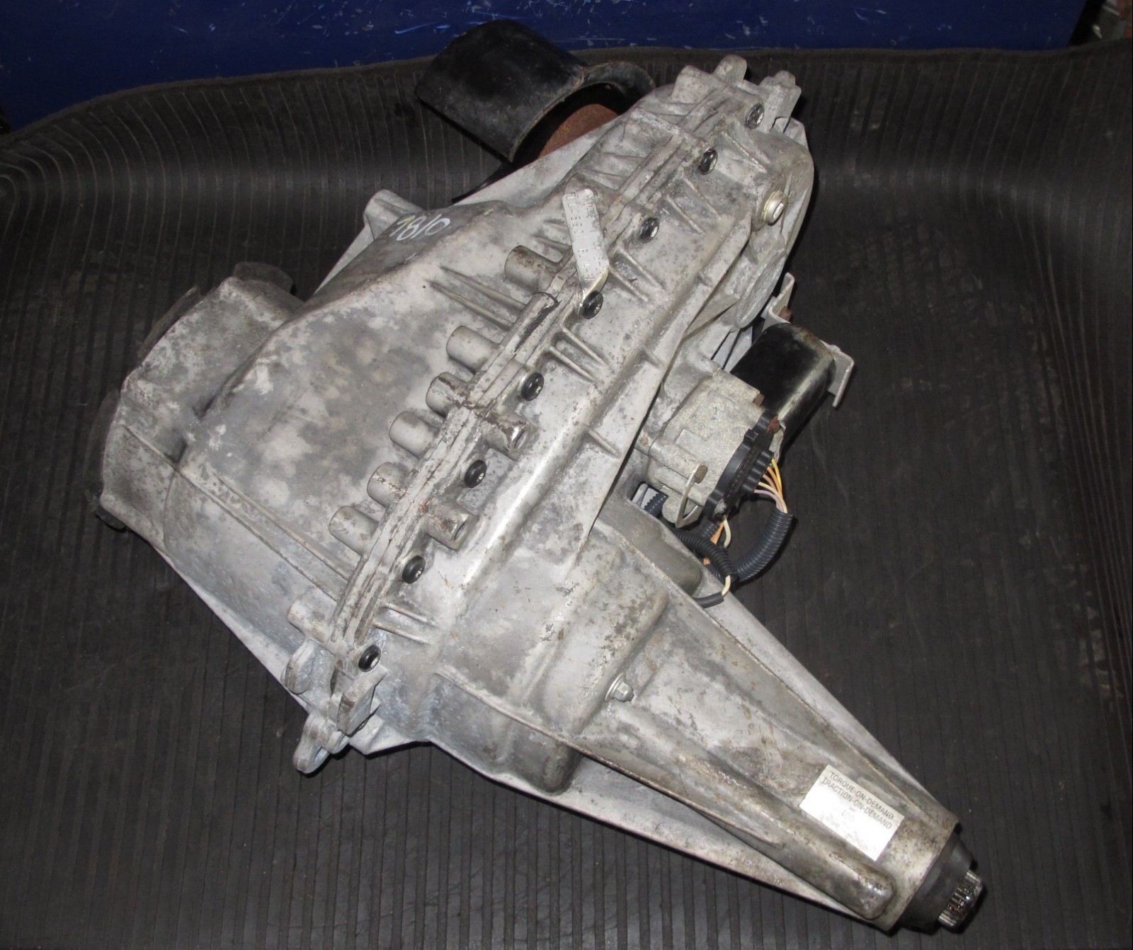 2006 06 Ford Expedition Transfer Case 53K Miles eBay