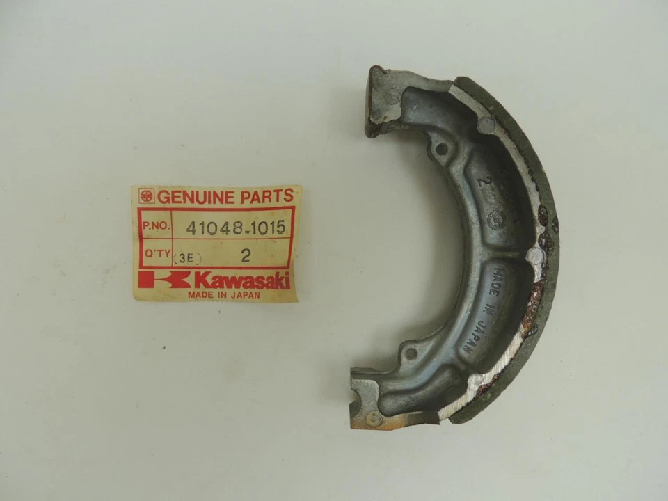 Zapata de freno Kawasaki 41048-1015 NOS KDX175 A1 A2 A3 80-83 80 81 W5750 Foto 2 de 4