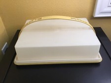 Tupperware Cake Carrier Harvest Gold Vintage
