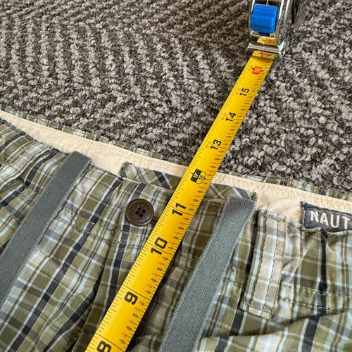 Nautica Shorts Mens 34 (32) Green Plaid Cargo Pockets Drawstring Casual Preppy - Picture 7 of 9