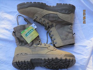 magnum amazon boots