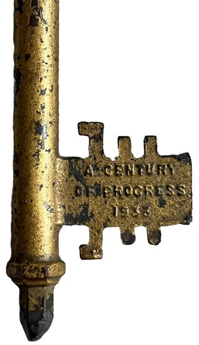 KEY to 1933 CHICAGO Worlds Fair “A Century Progress” Brass w/Gold Tone 8.5”x2.5” - Picture 12 of 16