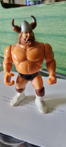 WWF Hasbro Wrestling Figure Berzerker