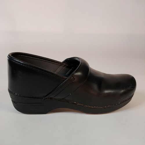 cheap dansko nursing clogs