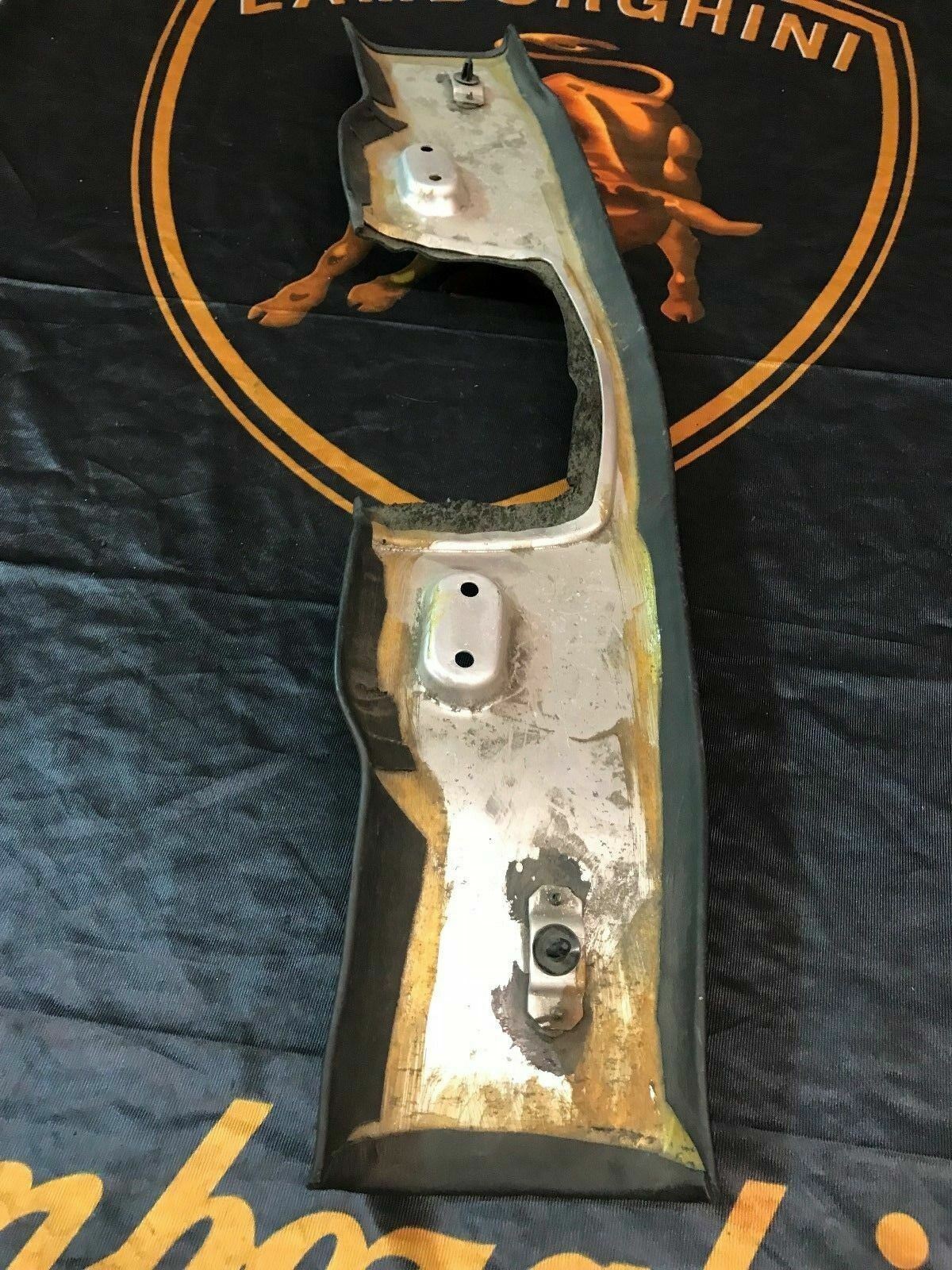 LAMBORGHINI MURCIELAGO LP640 UPPER WINDSHIELD CROSS MEMBER TRIM PANEL COVER OEM 