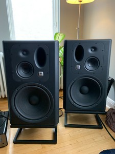 jbl lsr6332