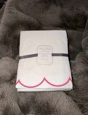 Monique Lhuillier x Pottery Barn Teen Delphine Scallop Sheet Set full Organic