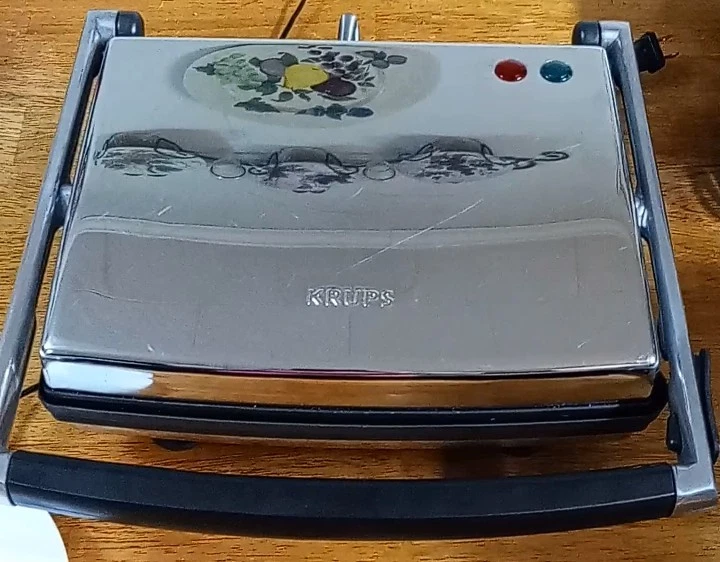 KRUPS Universal Grill, Panini Maker, Sandwich Press (Type FDE3)
Opens in a new window or tab