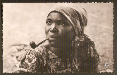 KONGO Karte cpsm BRAZZAVILLE - Frau BALALI (Fumant Pipe) / ed.LCA /ph.R. KARMET