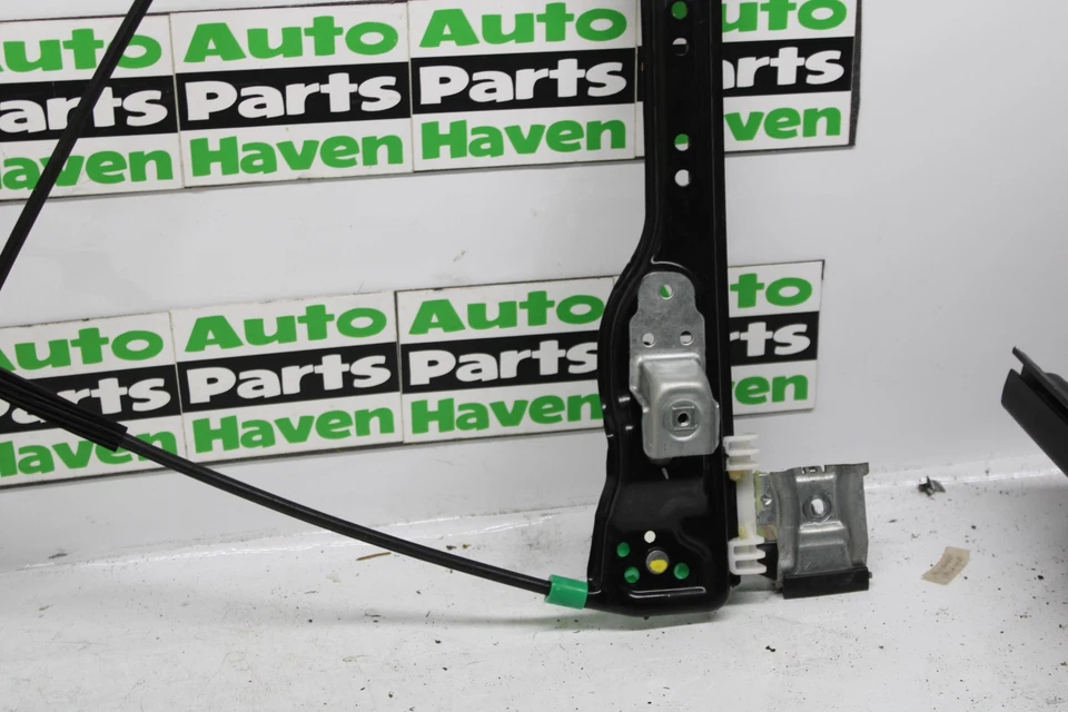 06-10 Hummer H3 Left LH Driver Side Front Door Window Regulator OEM - Image 4 of 4