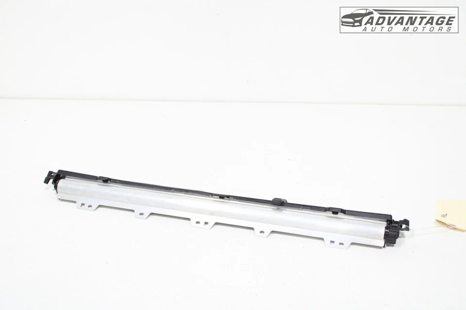 2018-2024 HONDA ODYSSEY REAR LEFT QUARTER PANEL WINDOW BLIND SUN SHADE OEM - Image 2 of 4