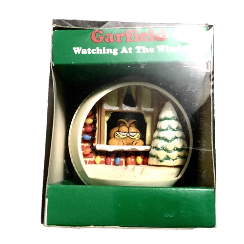 VINTAGE 1978 ENESCO GARFIELD " WATCHING AT THE WINDOW " CHRISTMAS ORNAMENT NIB