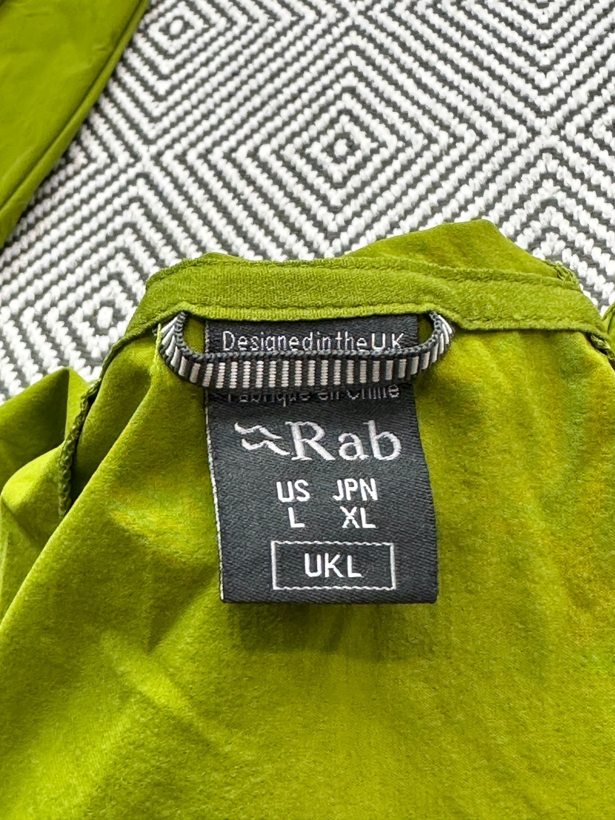 RAB MEN BOREALIS SOFTSHELL JACKET LIME GREEN SIZE… - image 7