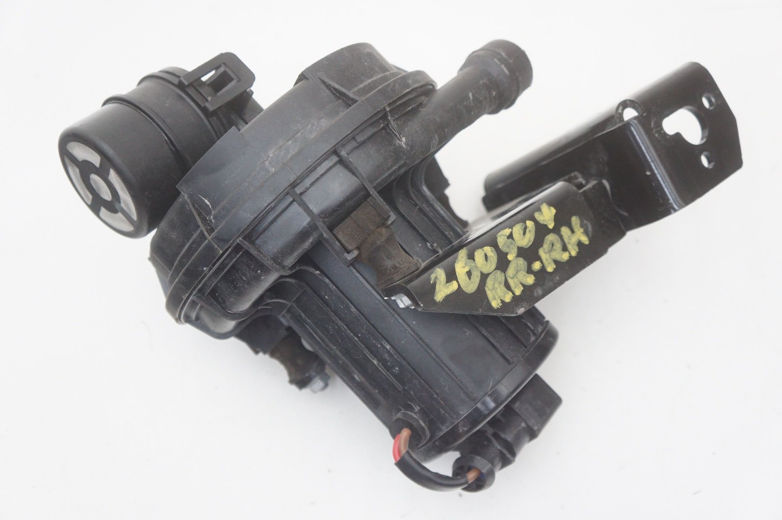 McLaren GT 2022 RIGHT Secondary air pump P/N 700675069