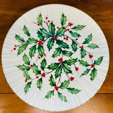 Lenox Holiday Holly Berry Fluted Pedestal Cake Plate Stand 10.25" 24k Gold Trim