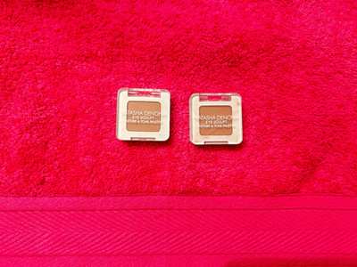 2 X NATASHA DENONA Eye Sculpt Texture & Tone Eyeshadow - Soft SHADE Y2