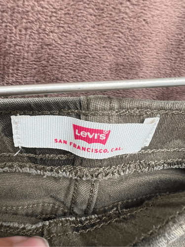 Pantalones de mezclilla Levi Camo para niños talla 2T - Imagen 5 de 10