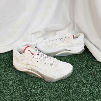 Nike Jordan Zion 3 White-University Red Size 13 Men [DR0675-106] Excellent Cond.
