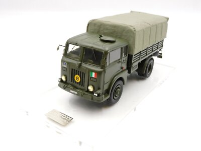 Fiat Camion CM 52 Armée Folgore Camion Résine 1:43 MIB toptoys CB Models