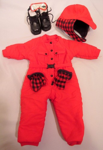 BAMBOLA BAMBINA AMERICANA KIRSTEN CON VESTITO ORIGINALE E LIBRO AGGIUNGI ABBIGLIAMENTO INVERNALE! S (EZS000948) - Foto 5 di 12