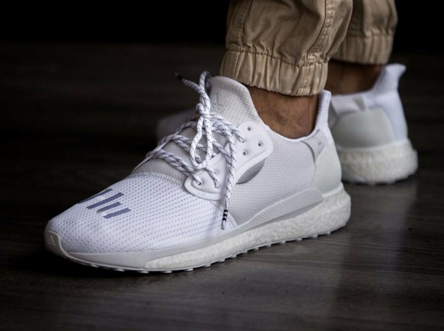 pharrell williams mens trainers