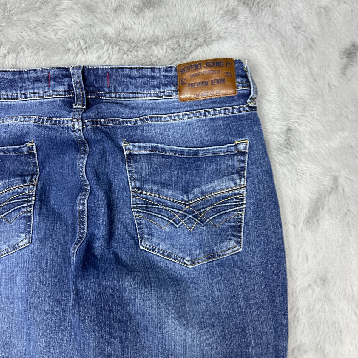 SEVEN FOOT COWBOY デニム 32 Seven7 Jeans Mens 36x32 Blue Straight Leg Distressed Cowboy