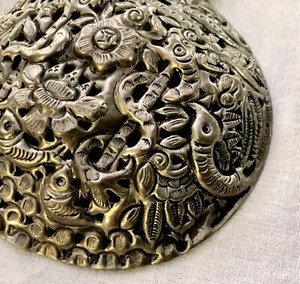 ANTIQUE SHIGATSE CHINA QING  TIBETAN SILVER LARGE4" BELT  SASH BUCKLE or PENDANT