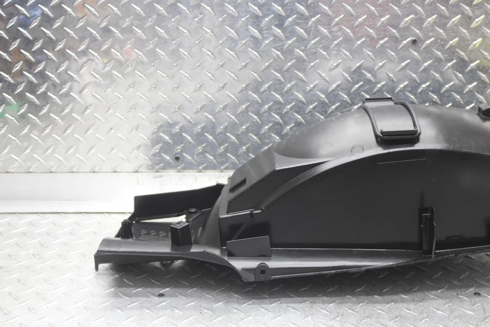 Honda CTX700N 2014 guardabarros trasero guardabarros 80105-MJF-A00 Foto 2 de 4