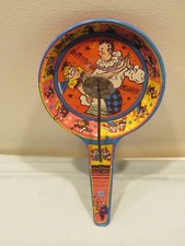 Vintage US Metal Toy Mfg Co Music Dancers Noisemaker