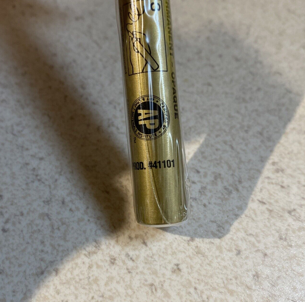Sakura Pen-Touch Gold Extra Fine Point 0.7mm Metallic Ink Marker Sealed