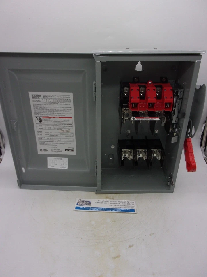 HHN362AW-MURRAY-INTERRUPTOR DE SEGURIDAD DE ALTA RESISTENCIA 60A,3P,600V,FUSIBLE,NEMA 3R IMPERMEABLE Foto 4 de 4