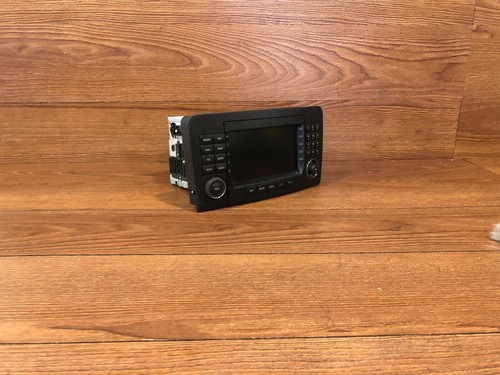 2006-2008 MERCEDES X164 GL450 ML350 AM FM RADIO NAVIGATION CD PLAYER SCREEN OEM - Picture 8 of 16