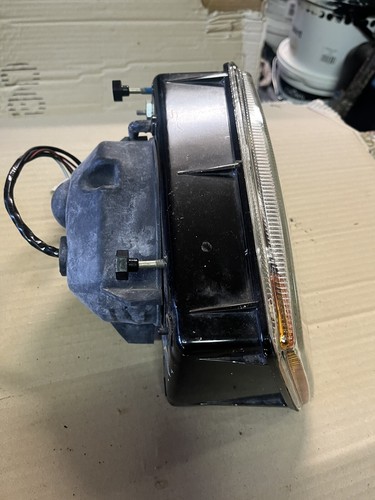 Austin/MG Metro Mk1 O/S Scheinwerfer mit gelber Blinker ORIGINAL NEU - Bild 3 von 6