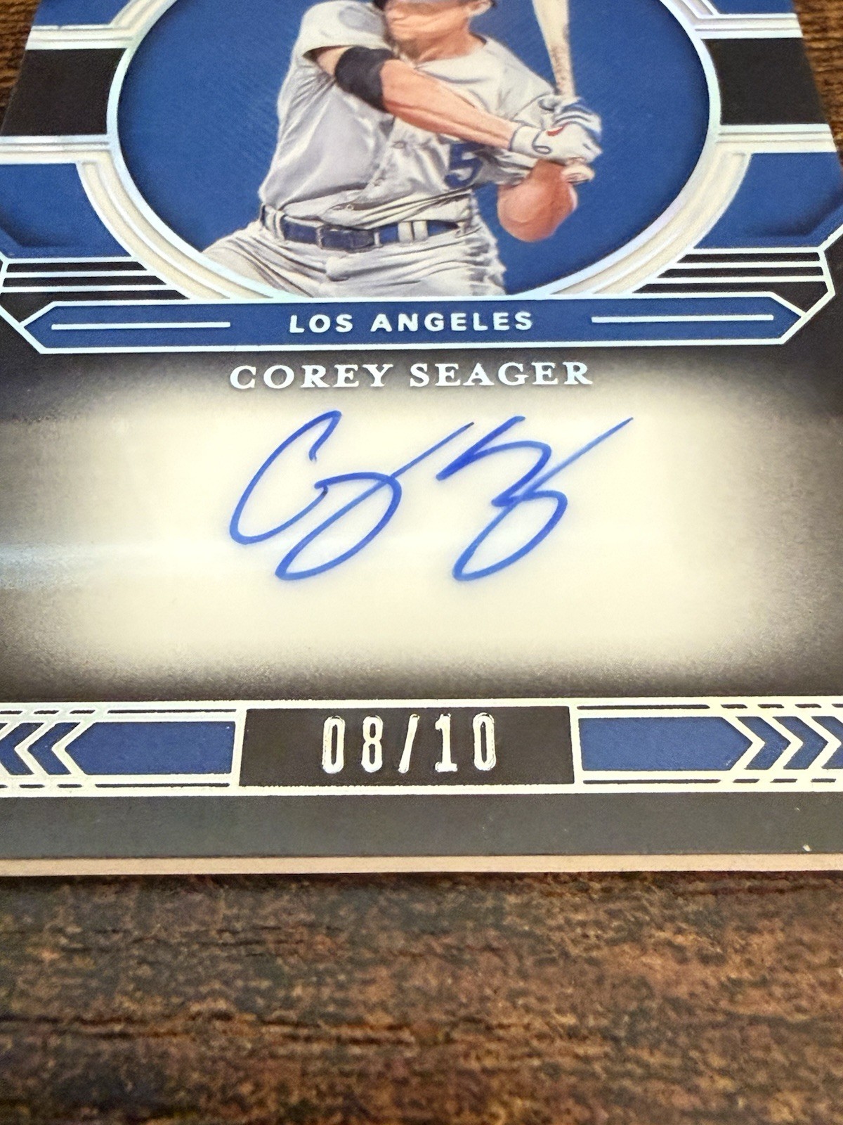 Panini 2020 National Treasures Midnight Signatures Corey Seager MS-25 /10 Auto view 2