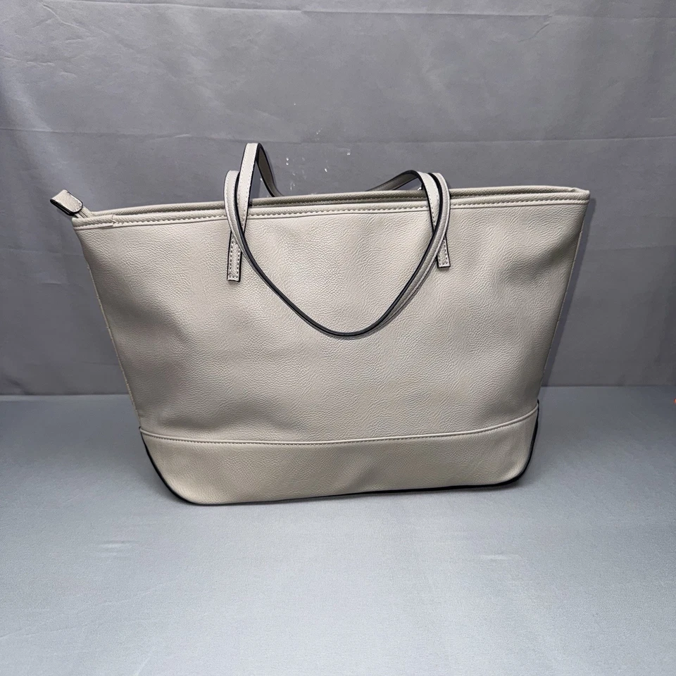Bolso Bandolera Nine West It Girl Acolchado Imitación Cuero Gris Nuevo con Etiquetas Foto 2 de 4