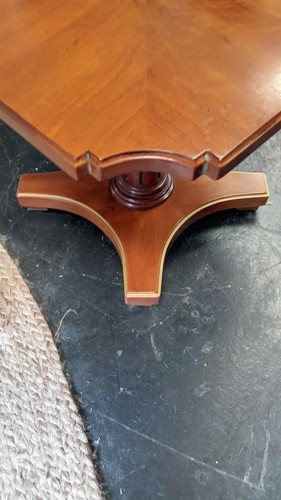 Henredon Fine Furniture Vintage burled walnut accent table Neo Classic - Picture 6 of 24